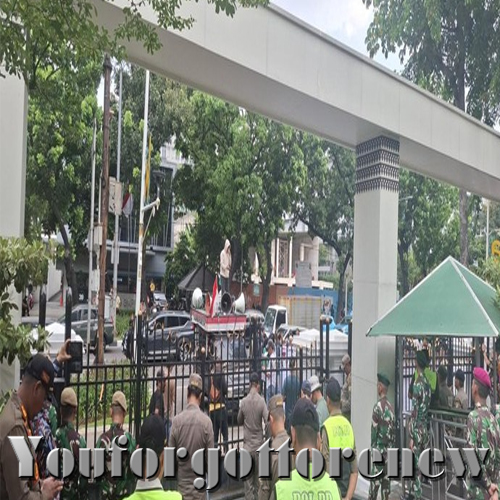 Massa Demo DPRD DKI Jakarta, Minta Transparansi Tunjangan Rumah Rp 70 Juta