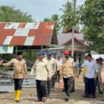 Prabowo Kunjungi Daerah Terdampak Bencana di Sumatera