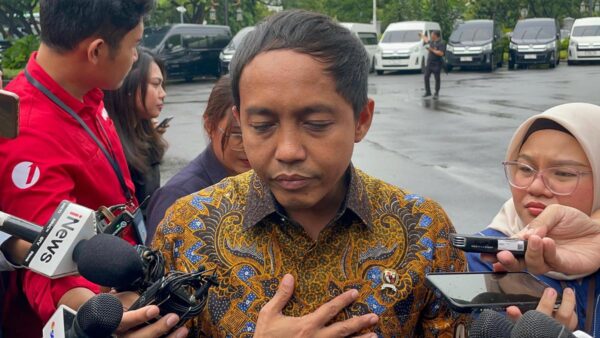 Prabowo Perintahkan Evaluasi Total Tata Kelola Hutan Nasional