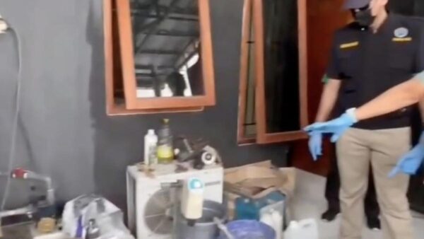 BNN Bongkar Pabrik Tembakau Sintetis di Perumahan Tangerang