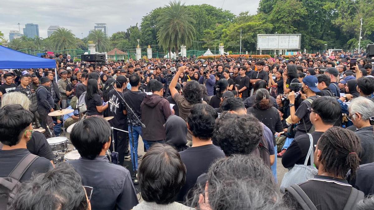 Aksi Kamisan: 19 Tahun Perjuangan Keadilan HAM & Kesadaran Lingkungan