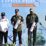 Wamen LH Ajak Warga Cegah Banjir dengan Biopori di Cisarua